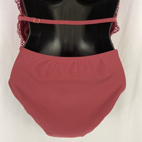 Xhilaration Halter Style One-Piece Sienna Swimsuit Size Small - Picture 5 of 9